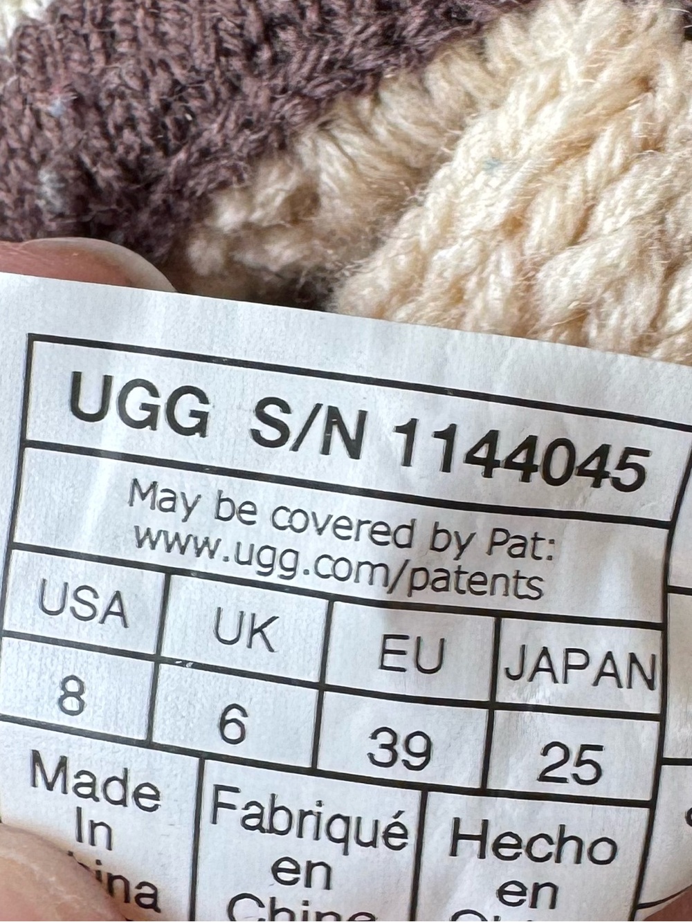 UGG Women's Classic Sweater Letter Tall Platform Boot. Size 8. VGUC. Read please - Picture 7 of 12
